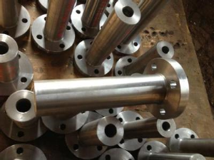 ASME B 16. 5  Prirubnica nikl-legure WN RF {{2}} / 2 inč  300 # ASTM B 564  N {{ 6}} Koristi se u kotlu